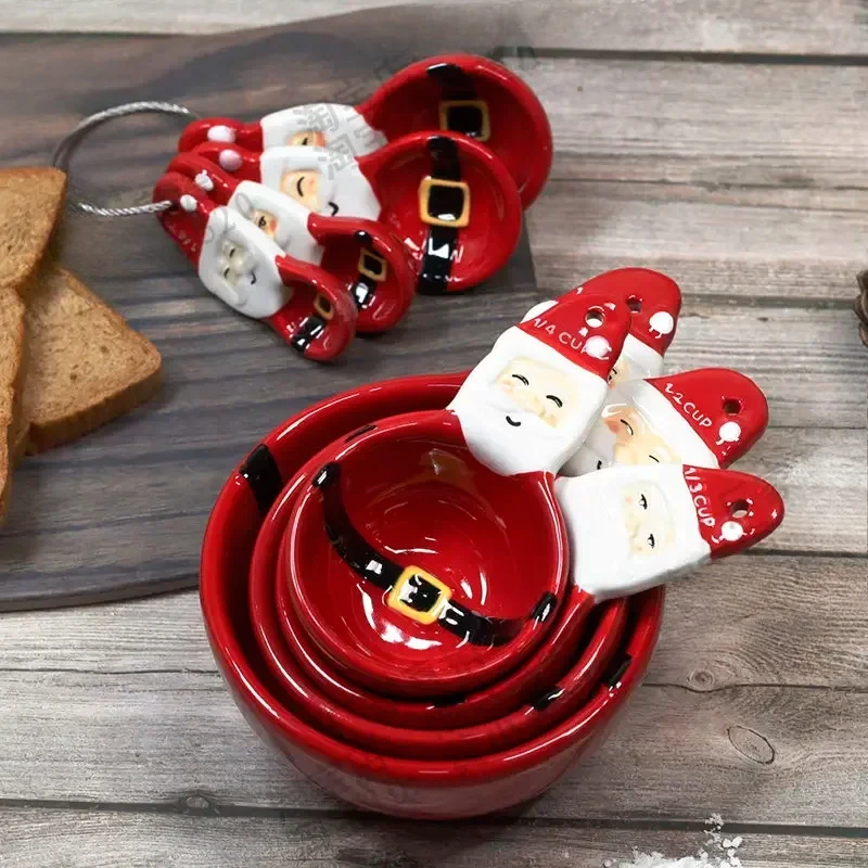 Kitchen Baking Bowls - مجموعة ملاعق قياس عيد الميلاد مكونة