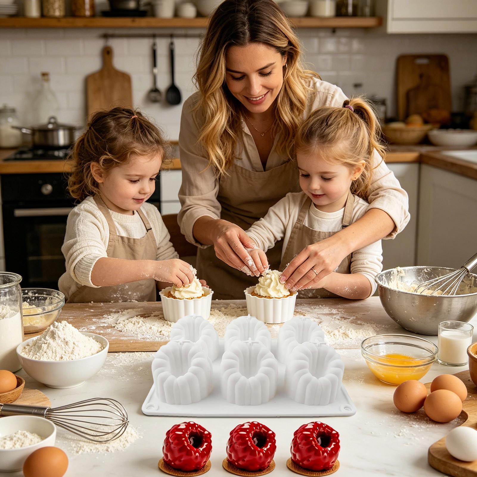 قالب سيليكون على شكل توت العلي - مراجعة Kitchen Bakery وسعره