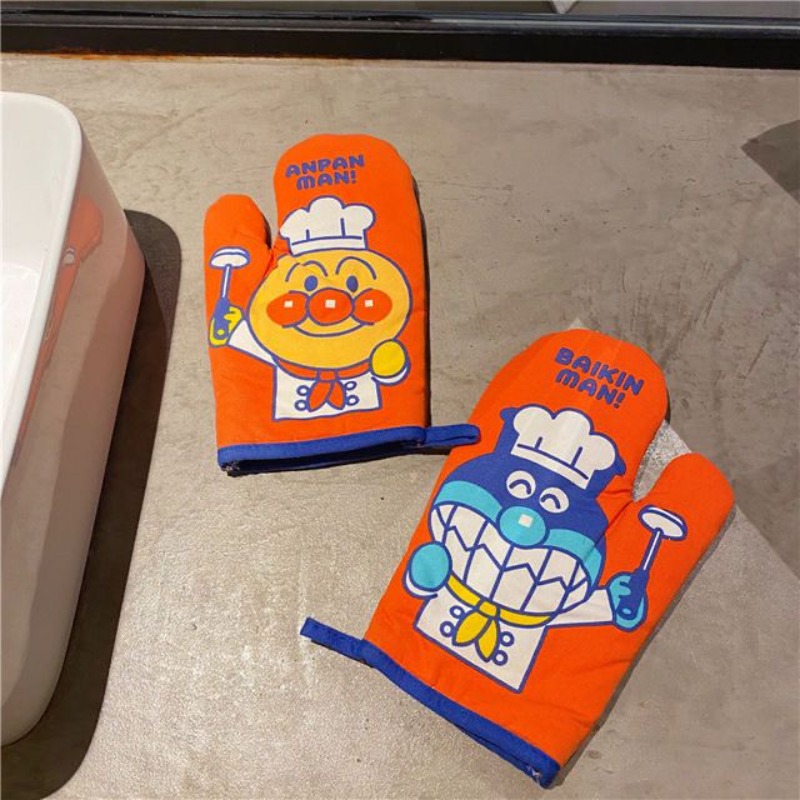 قفازات أنبانمان العازلة للحرار - مراجعة Kitchen Baking Gloves وسعره