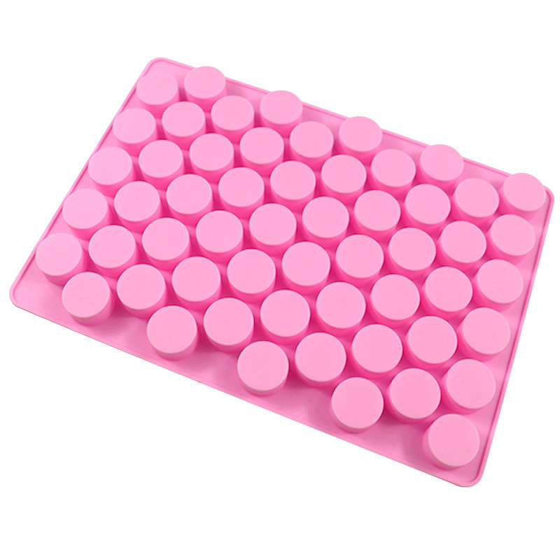 اسطوانة على شكل قالب من السيلي - مراجعة Kitchen Baking Pan وسعره